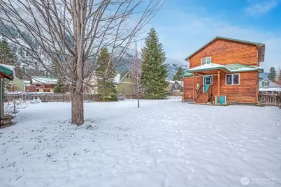 213 Park, Leavenworth, WA 98826 - Photo 7