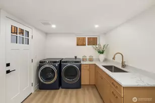 7555 32nd Ave SW, Seattle, WA 98126 - Photo 37