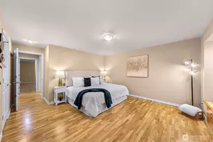 16828 NE 18th St, Bellevue, WA 98008 - Photo 17