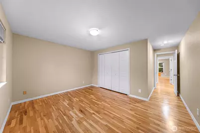 16828 NE 18th Street, Bellevue, WA 98008 - Photo 23