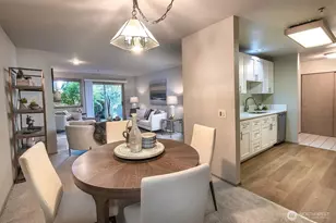 200 99th Ave NE, Bellevue, WA 98004 - Photo 7