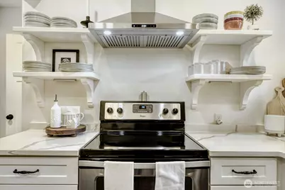 535 20th Avenue E #A204, Seattle, WA 98112 - Photo 15