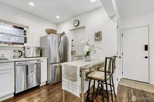 535 20th Ave E, Seattle, WA 98112 - Photo 7