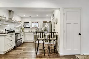 535 20th Ave E, Seattle, WA 98112 - Photo 9