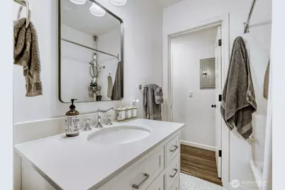 535 20th Avenue E #A204, Seattle, WA 98112 - Photo 17