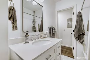 535 20th Ave E, Seattle, WA 98112 - Photo 17