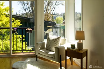 3425 21st Avenue W #A, Seattle, WA 98199 - Photo 9