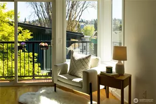 3425 21st Ave W, Seattle, WA 98199 - Photo 9