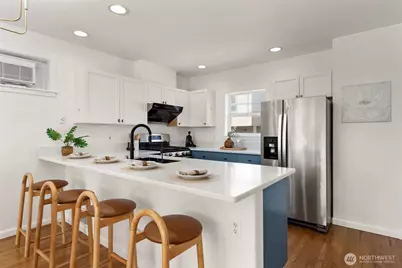 3425 21st Avenue W #A, Seattle, WA 98199 - Photo 3