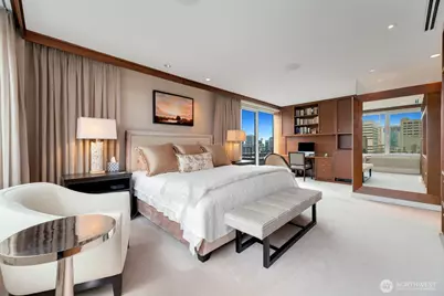 1300 University Street #11A, Seattle, WA 98101 - Photo 15