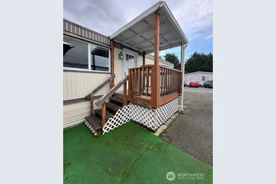 7031 NE 175th Street #5, Kenmore, WA 98028 - Photo 3