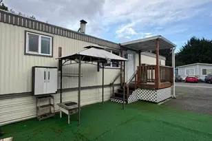 7031 NE 175th St, Kenmore, WA 98028 - Photo 9