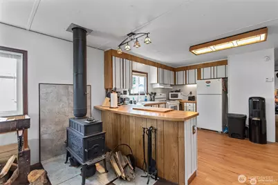 7031 NE 175th Street #5, Kenmore, WA 98028 - Photo 11