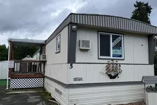 7031 NE 175th St, Kenmore, WA 98028 - Photo 1