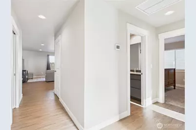 2417 3rd Street SE, East Wenatchee, WA 98802 - Photo 7