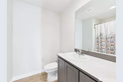 2417 3rd Street SE, East Wenatchee, WA 98802 - Photo 9