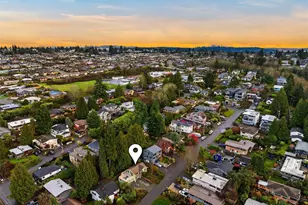 9320 26th Ave NW, Seattle, WA 98117 - Photo 27