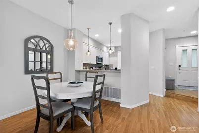 10901 124th Avenue NE #2-4, Kirkland, WA 98033 - Photo 13