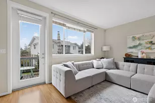 10901 124th Ave NE, Kirkland, WA 98033 - Photo 9