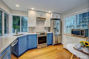 13145 102nd Ln NE, Kirkland, WA 98034 - Photo 5