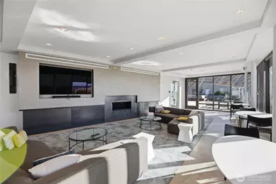 590 1st Avenue S #613, Seattle, WA 98104 - Photo 33