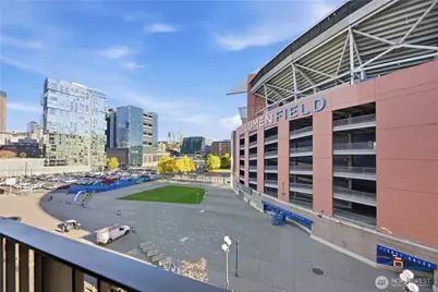 590 1st Avenue S #613, Seattle, WA 98104 - Photo 11