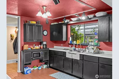 13050 33rd Avenue S, Tukwila, WA 98168 - Photo 15