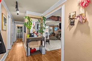 13050 33rd Ave S, Tukwila, WA 98168 - Photo 5