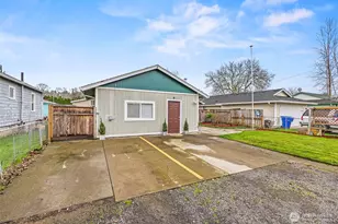 1102 S 11th Ave, Kelso, WA 98626 - Photo 3