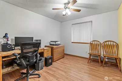 1102 S 11th Avenue, Kelso, WA 98626 - Photo 19