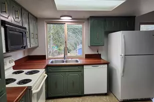 20 SE Holly Pl, Shelton, WA 98584 - Photo 5