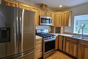 4415 W Jarstad Dr, Bremerton, WA 98312 - Photo 3