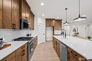 15814 Boise Ln SE, Yelm, WA 98597 - Photo 11