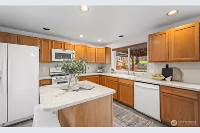 6450 Crossing Place SW, Port Orchard, WA 98367 - Photo 11