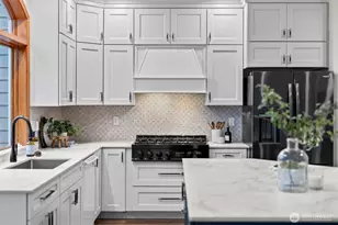 2505 263rd St Ct E, Spanaway, WA 98387 - Photo 9