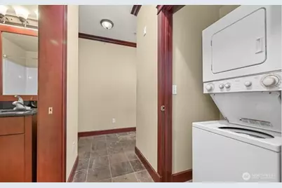 259 W Bakerview Road #C102, Bellingham, WA 98226 - Photo 19