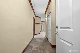 259 W Bakerview Rd, Bellingham, WA 98226 - Photo 3