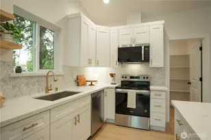 4544 Decatur Dr, Ferndale, WA 98248 - Photo 5