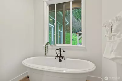 2549 Hazel Dell Road, Castle Rock, WA 98611 - Photo 17