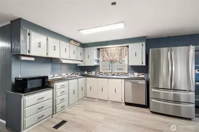 3060 NE McWilliams Road #135, Bremerton, WA 98311 - Photo 9