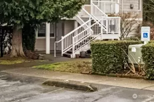 11130 SE 208th St, Kent, WA 98031 - Photo 13