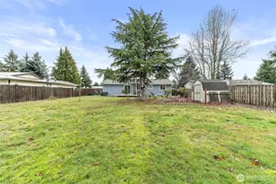 304 Olympia St E, Rainier, WA 98576 - Photo 19