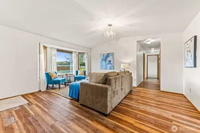 304 Olympia Street E, Rainier, WA 98576 - Photo 3