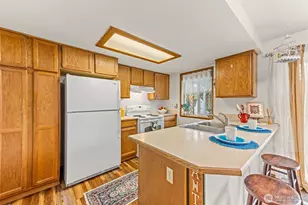 304 Olympia St E, Rainier, WA 98576 - Photo 7