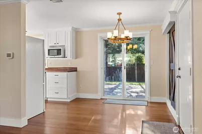 4218 152nd Street SW, Lynnwood, WA 98087 - Photo 7