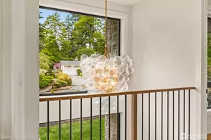 8458 NE 9th St, Medina, WA 98039 - Photo 19