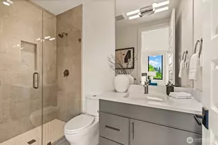 8458 NE 9th St, Medina, WA 98039 - Photo 31