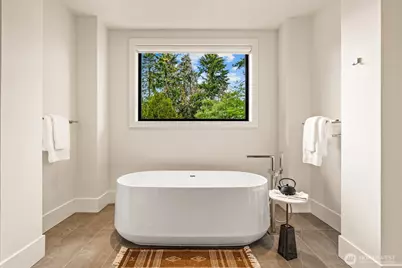 8458 NE 9th Street, Medina, WA 98039 - Photo 23