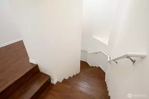 1855 Trossachs Blvd SE, Sammamish, WA 98075 - Photo 7