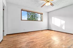 2109 Ontario St, Bellingham, WA 98229 - Photo 13